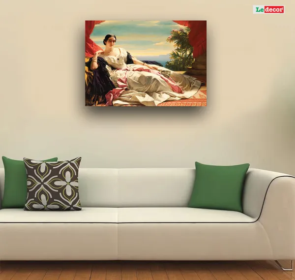 Vintage_Woman_Seaside_Scene_Wall_Painting