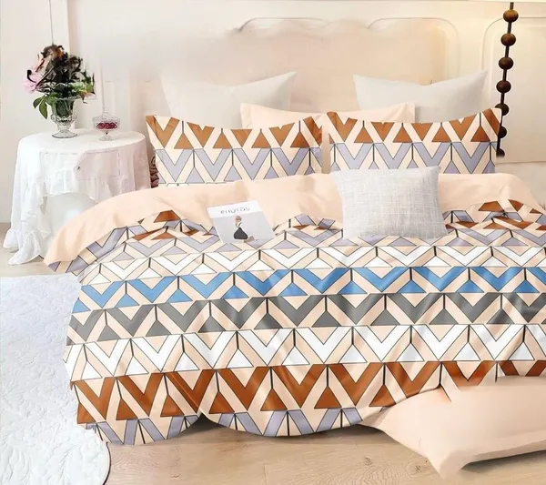 Multicolour_Geometric_Print_Flat_Bedsheet_With_Pillow_Covers