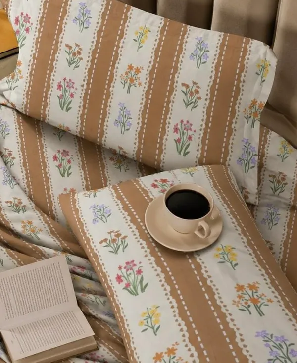 Beige_Floral_Stripe_Flat_Bedsheet