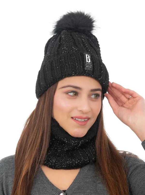 Women_S_Woolen_Cap_With_Neck_Warmer_Set