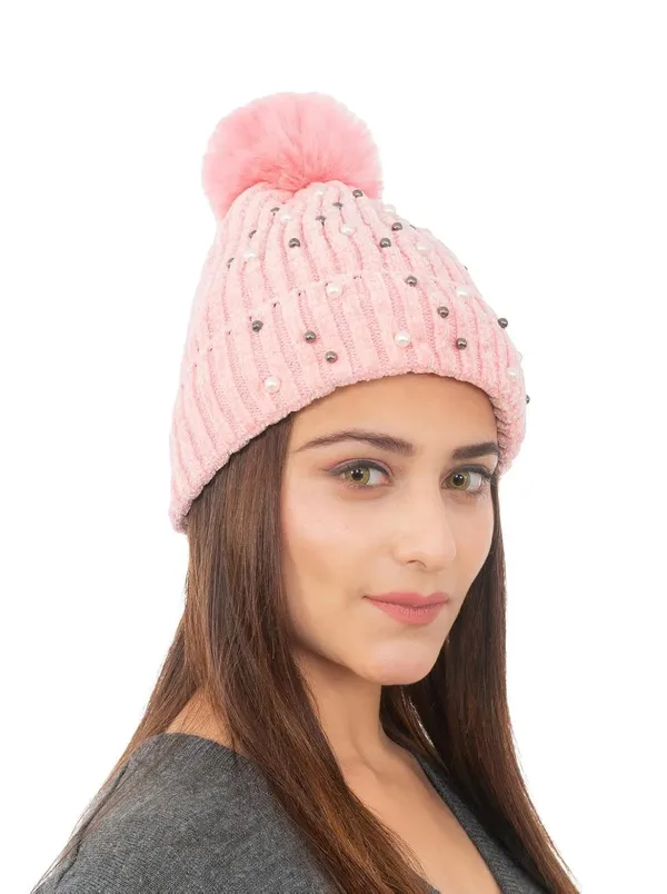 Wool_Knit_Beanie_With_Pom