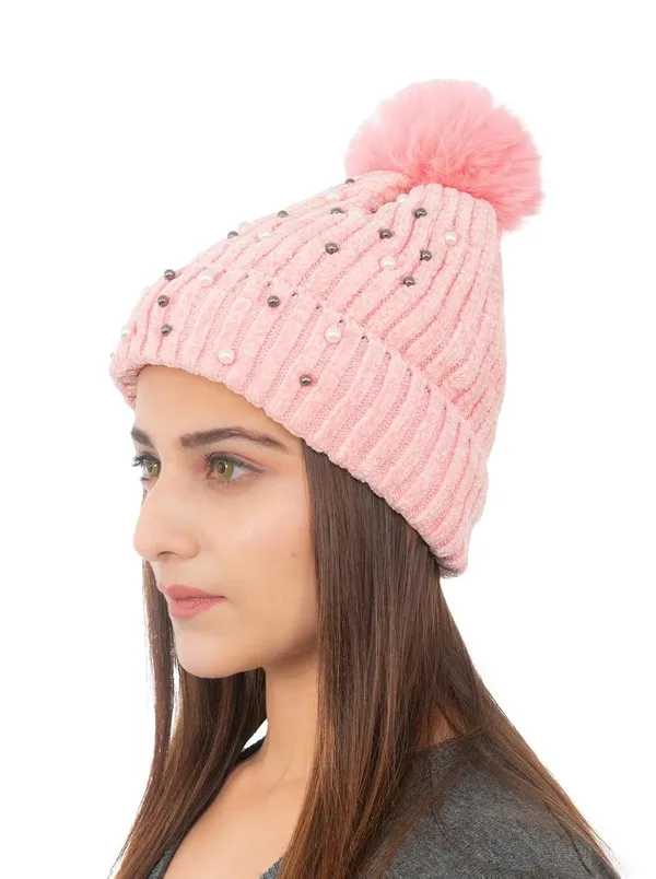 Wool_Knit_Beanie_With_Pom