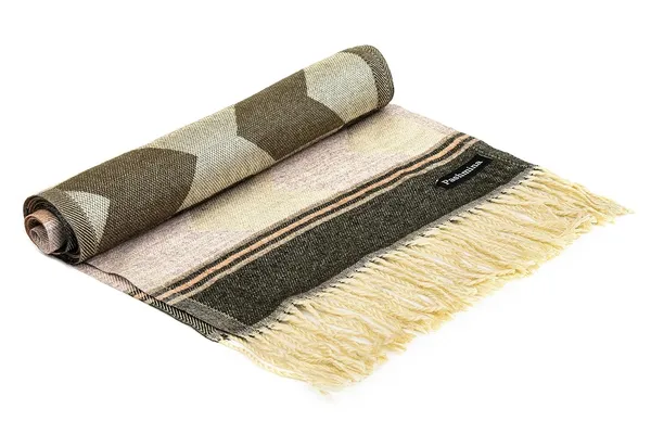 Checkered_Woolen_Acrylic_Muffler