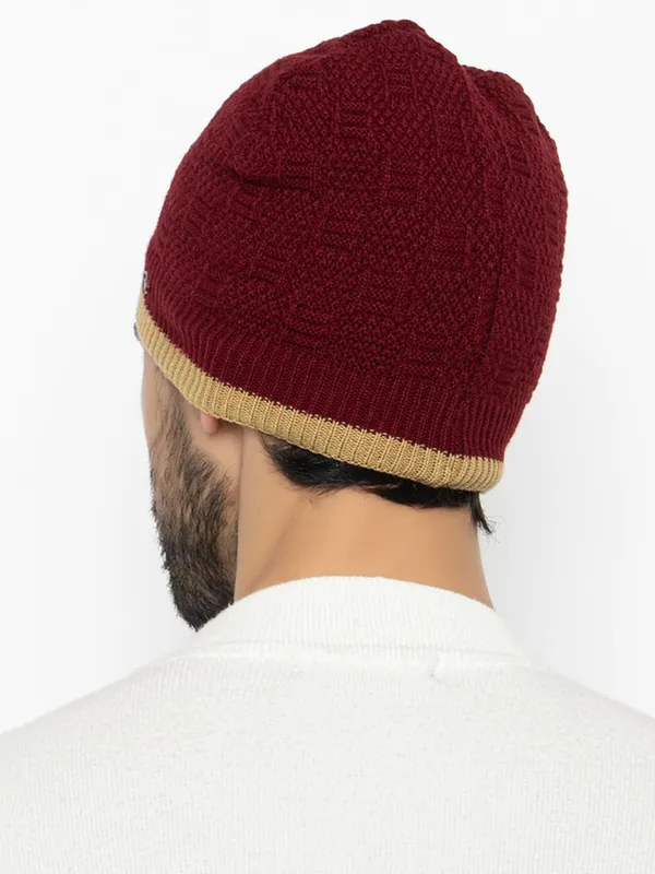 Woolen_Skull_Beanie_Cap_With_Fur_Lining