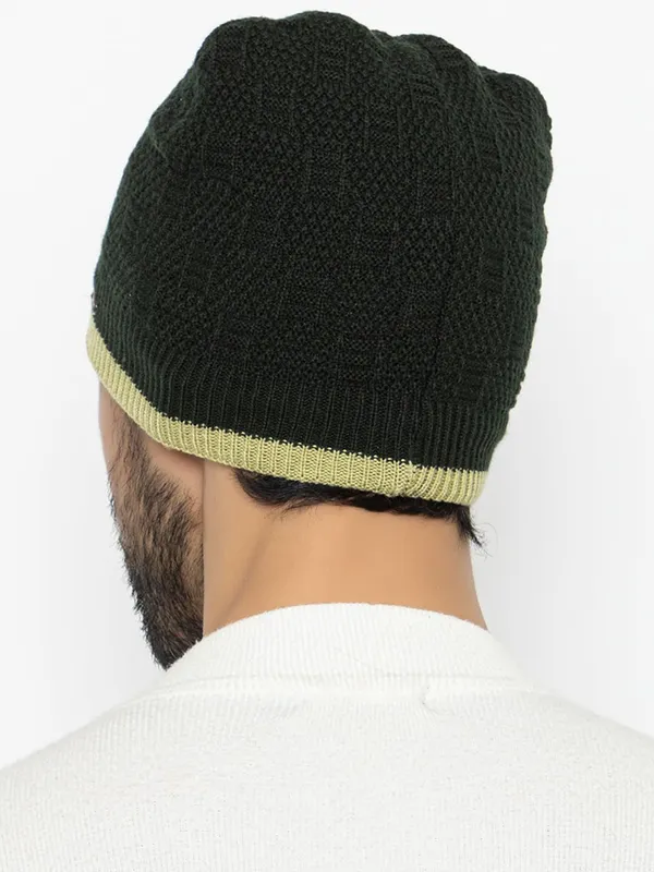 Woolen_Skull_Beanie_Cap_With_Fur_Lining