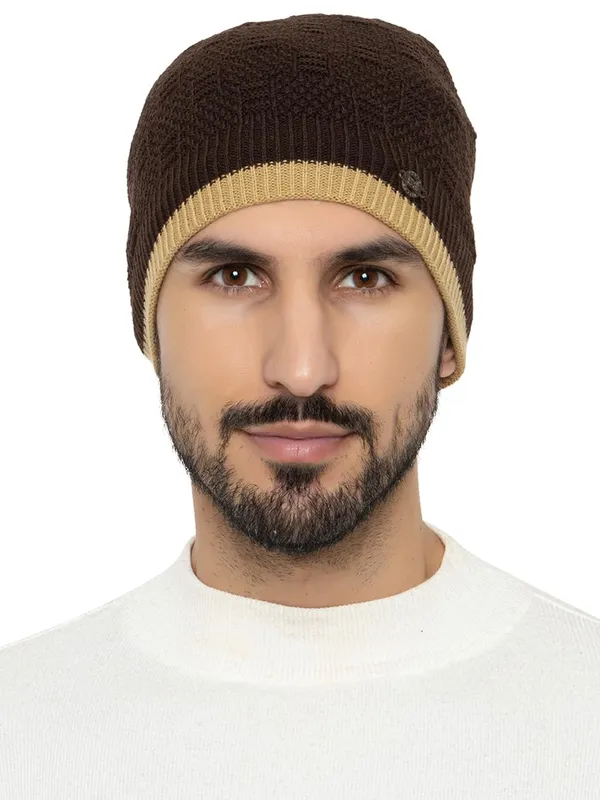 Woolen_Skull_Beanie_Cap_With_Fur_Lining