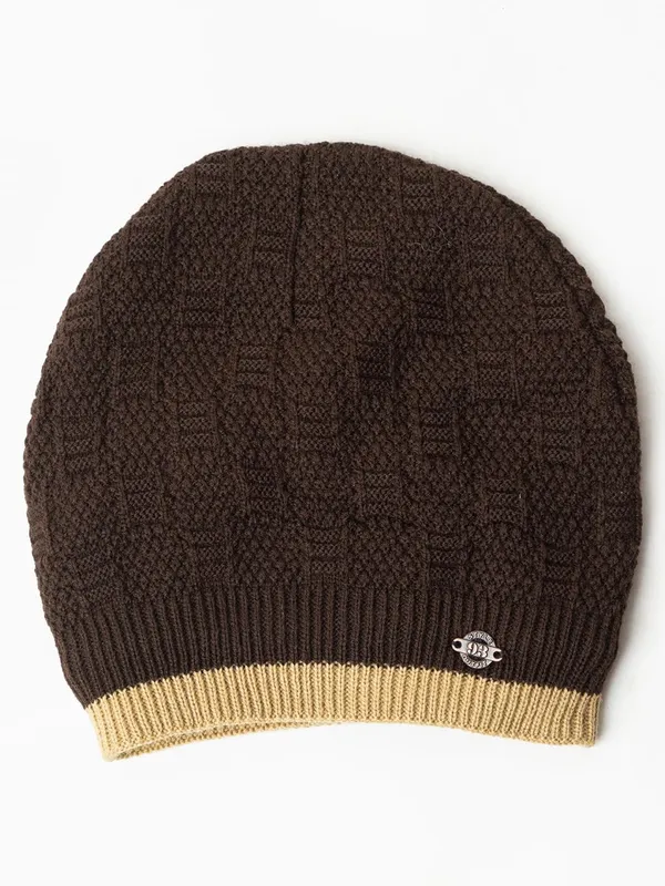 Woolen_Skull_Beanie_Cap_With_Fur_Lining
