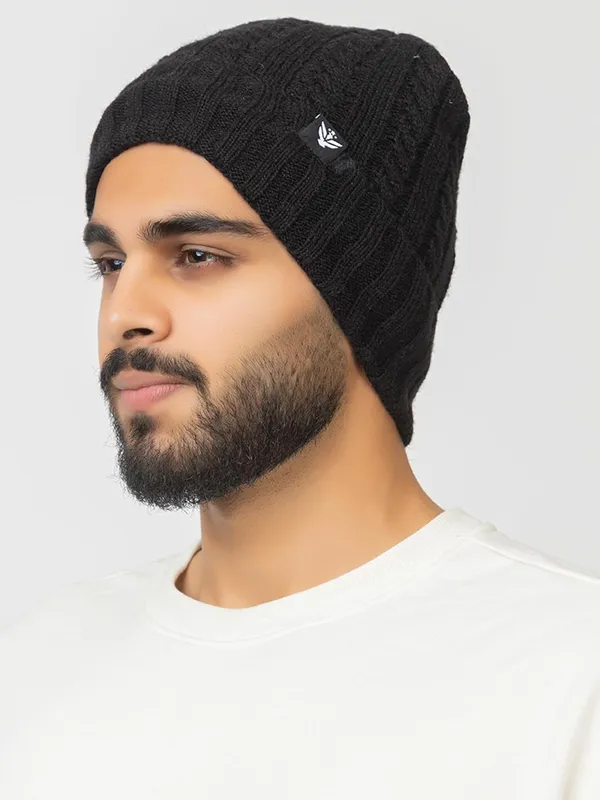 Woolen_Skull_Beanie_Cap