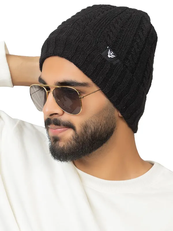 Woolen_Skull_Beanie_Cap