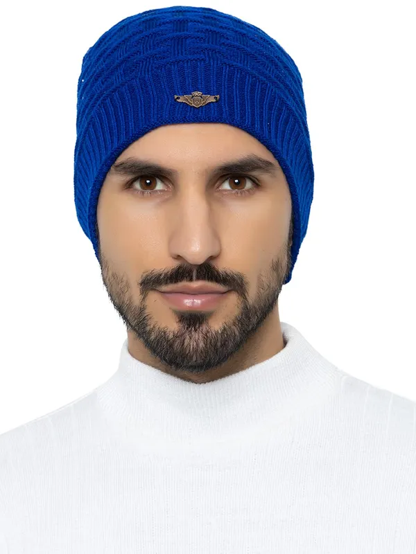 Woolen_Beanie_Skull_Cap_With_Fur