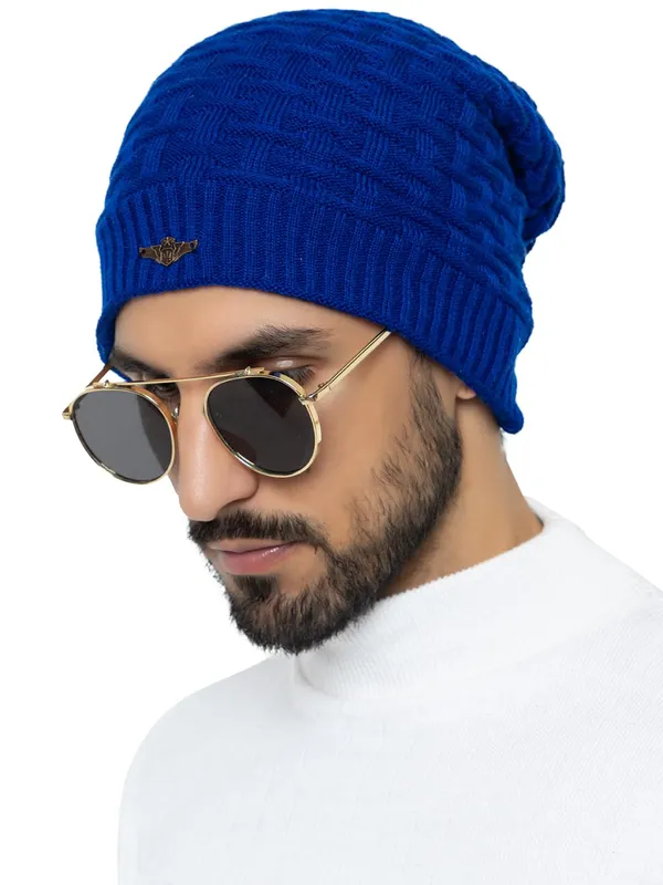 Woolen_Beanie_Skull_Cap_With_Fur