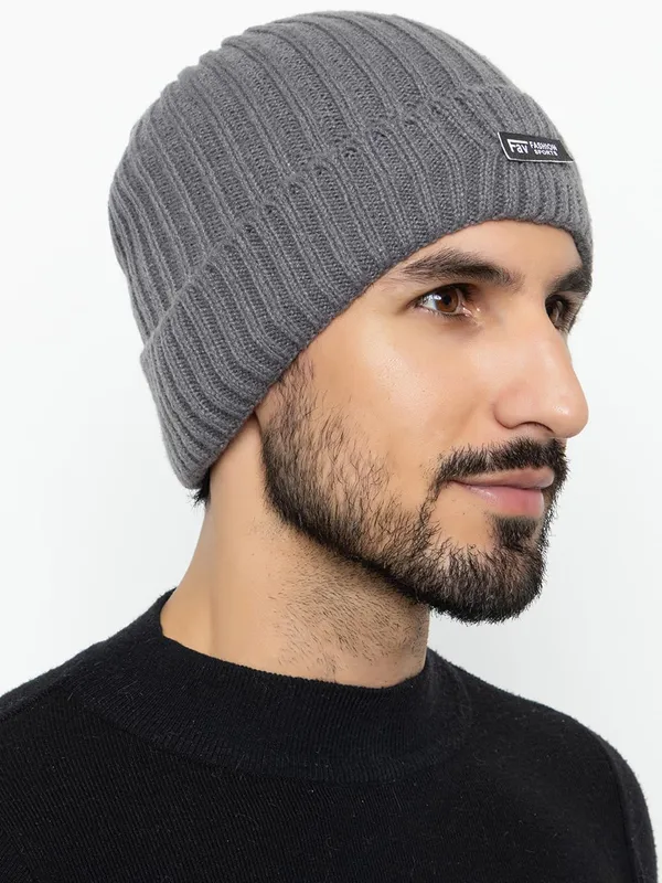 Woolen_Skull_Beanie_Cap_With_Fur_Lining