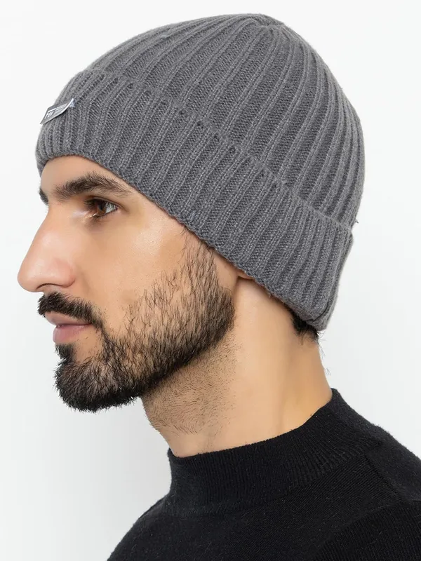 Woolen_Skull_Beanie_Cap_With_Fur_Lining
