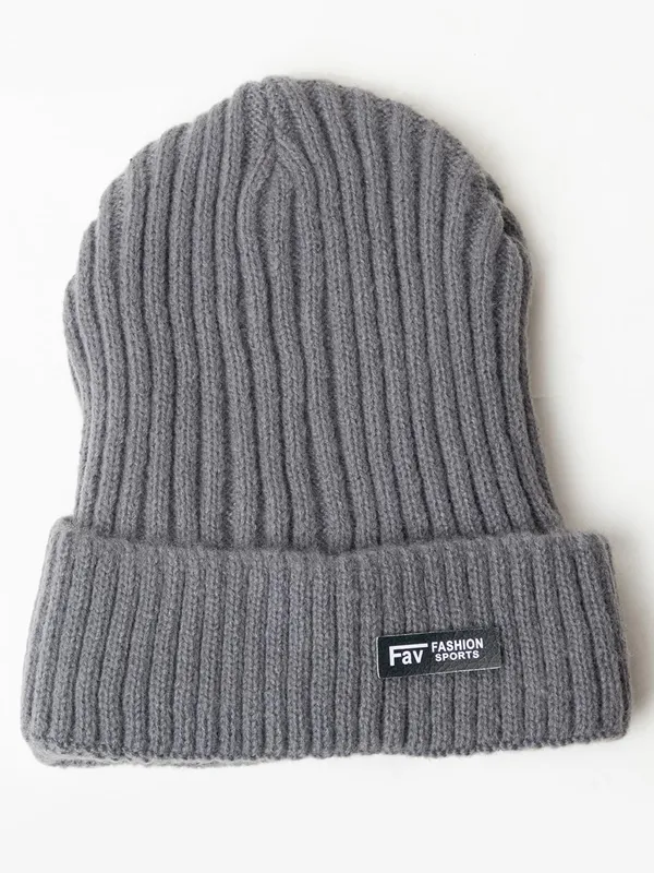 Woolen_Skull_Beanie_Cap_With_Fur_Lining
