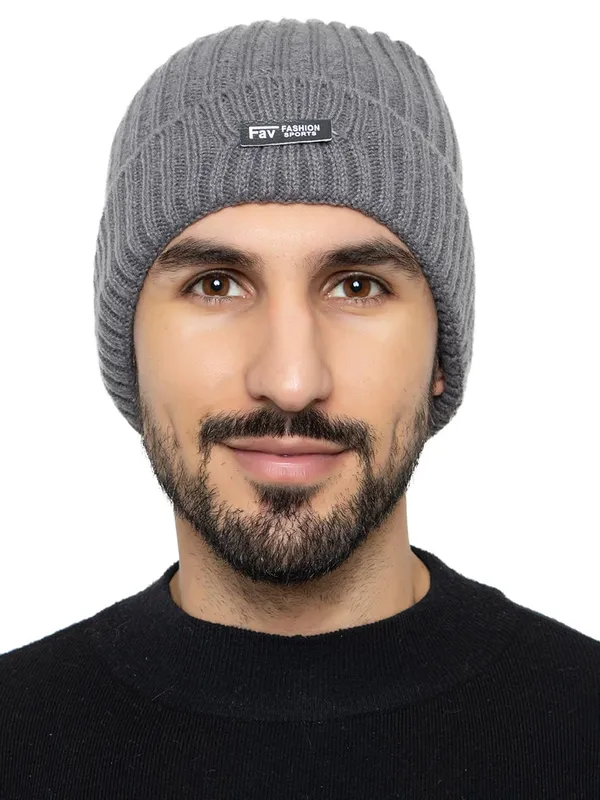 Woolen_Skull_Beanie_Cap_With_Fur_Lining