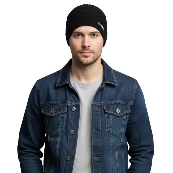 Woolen_Beanie_Skull_Cap_With_Fur
