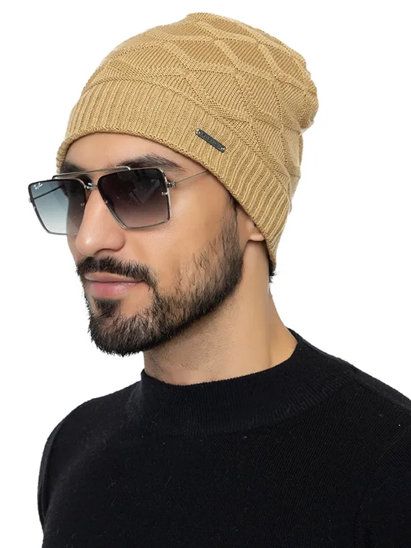 Woolen_Skull_Beanie_Cap_With_Fur_Lining