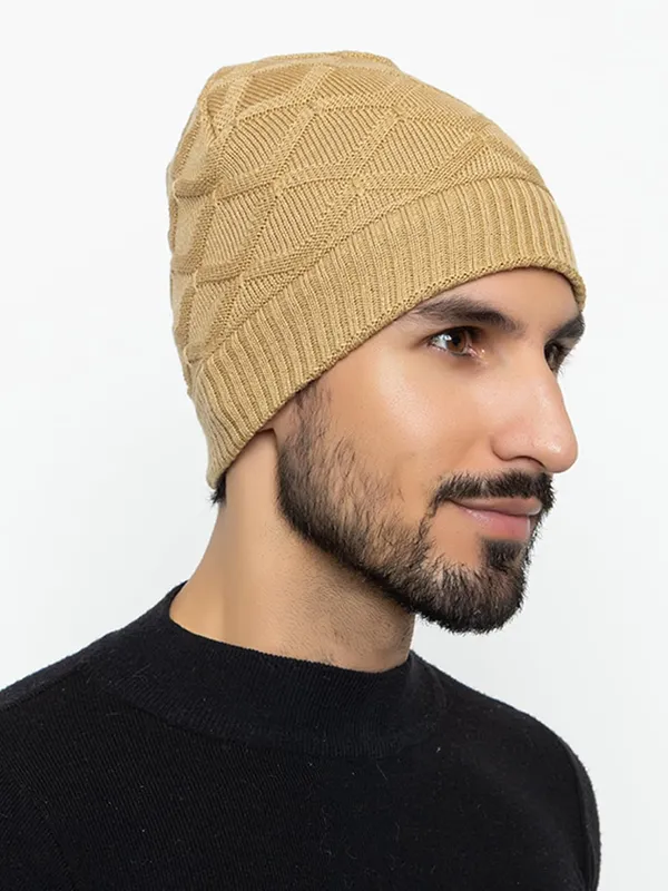Woolen_Skull_Beanie_Cap_With_Fur_Lining