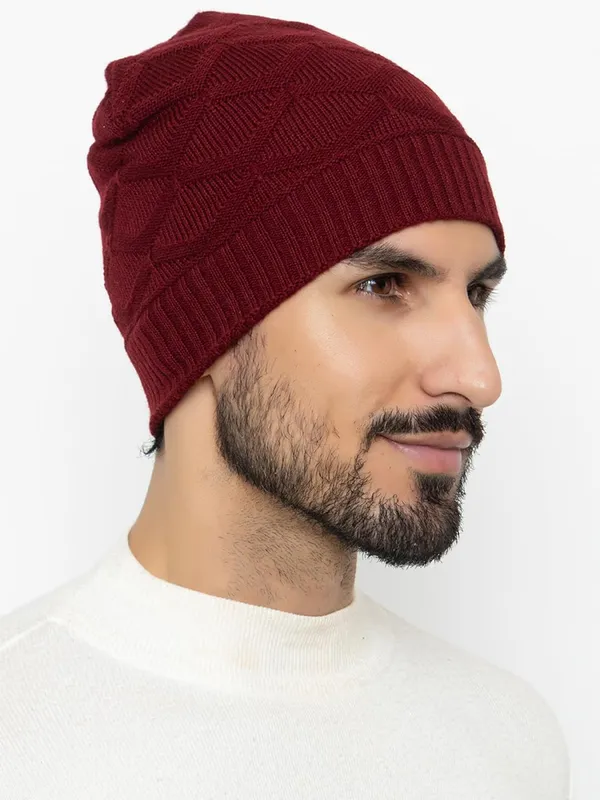 Woolen_Skull_Beanie_Cap_With_Fur_Lining