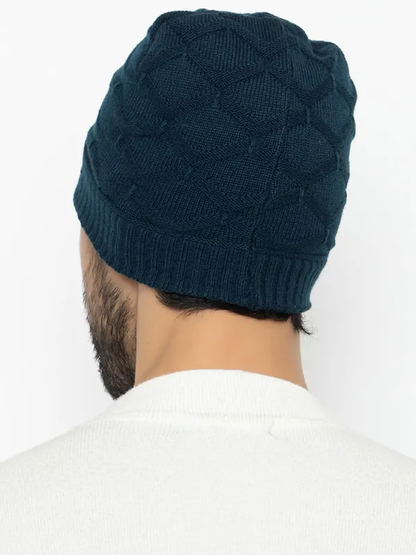 Woolen_Skull_Beanie_Cap_With_Fur_Lining