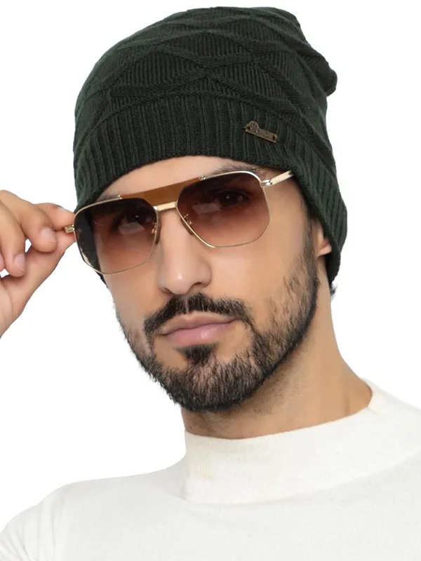 Woolen_Skull_Beanie_Cap_With_Fur_Lining