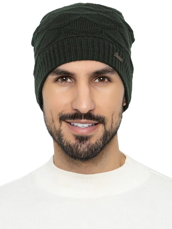 Woolen_Skull_Beanie_Cap_With_Fur_Lining