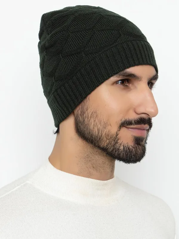 Woolen_Skull_Beanie_Cap_With_Fur_Lining