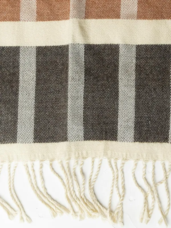 Woolen_Acrylic_Muffler