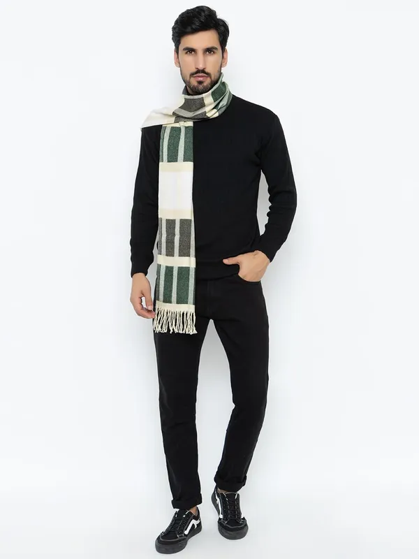 Woolen_Acrylic_Muffler