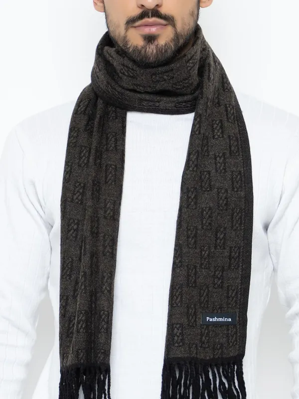 Woolen_Acrylic_Muffler