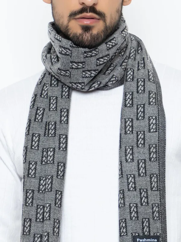 Woolen_Acrylic_Muffler