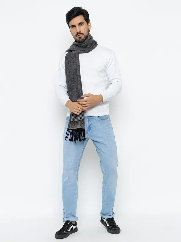 Woolen_Acrylic_Muffler