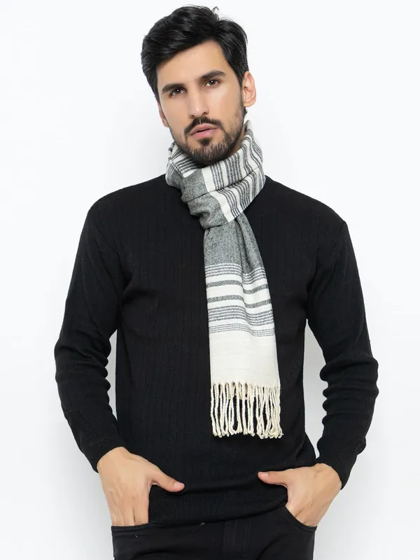 Unisex_Woolen_Acrylic_Scarf