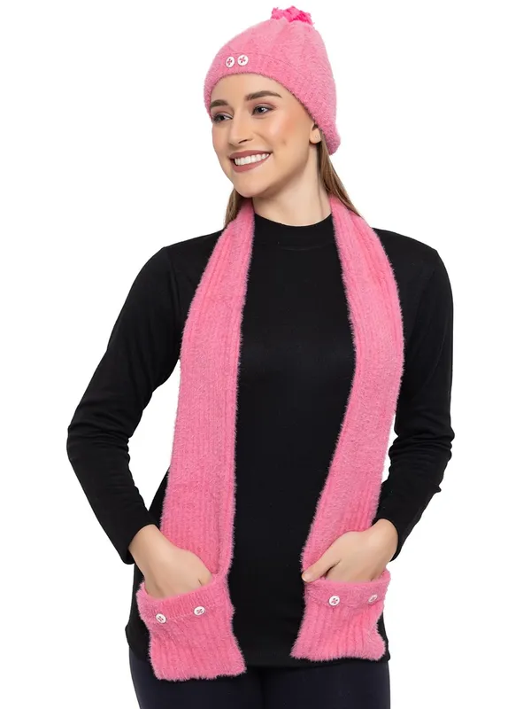 Women_Woolen_Cap_And_Muffler_Set