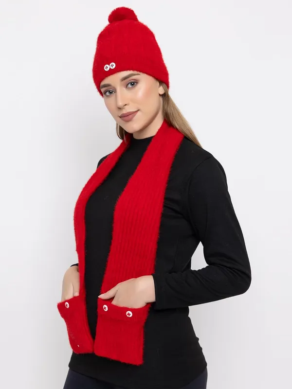 Women_Woolen_Cap_And_Muffler_Set