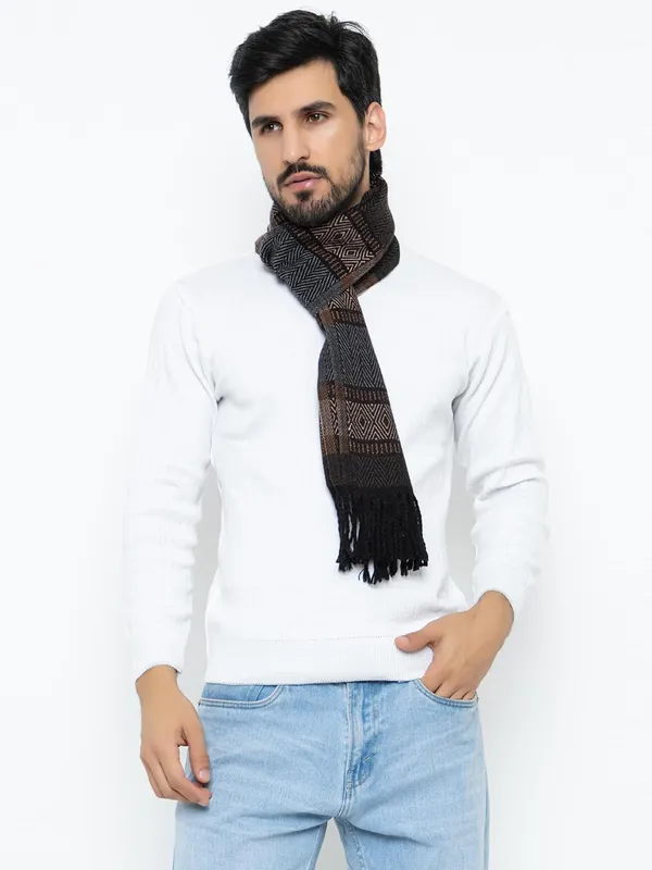 Woolen_Acrylic_Muffler