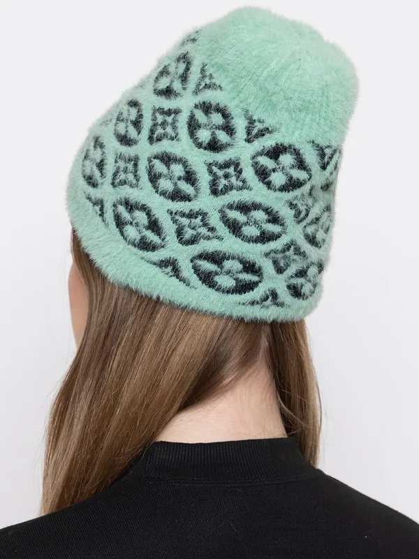 Women_Woolen_Beanie_Cap_With_Fur_Lining