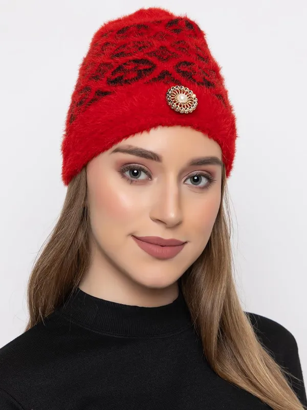Women_Woolen_Beanie_Cap_With_Fur_Lining