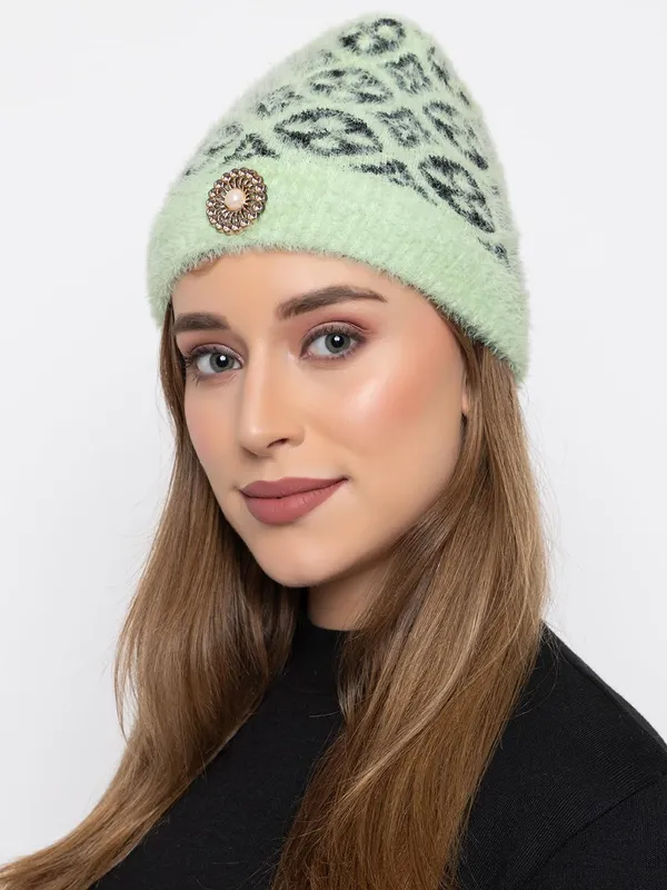 Women_Woolen_Skull_Beanie_Cap_With_Fur_Lining