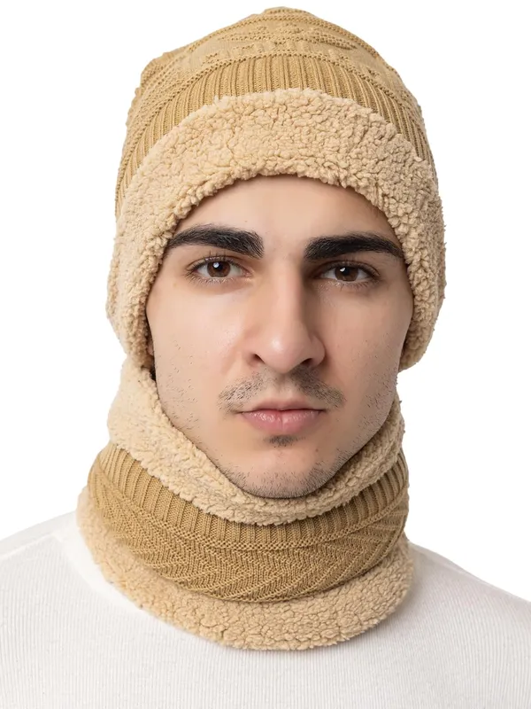 Woolen_Knit_Beanie_And_Neck_Warmer_Set