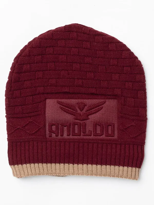 Woolen_Beanie_With_Faux_Fur