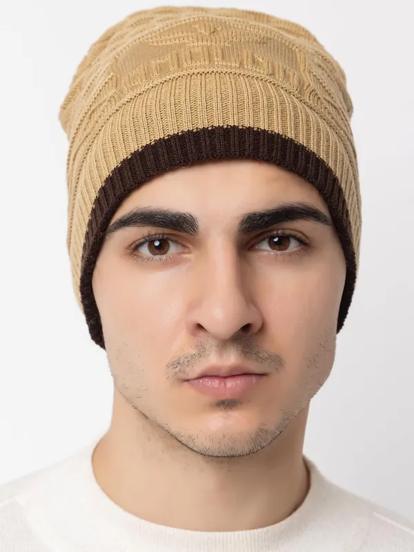 Woolen_Beanie_With_Fur_Trim