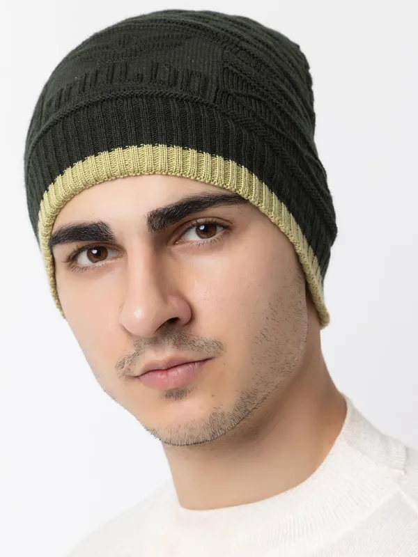 Woolen_Beanie_Skull_Cap_With_Fur