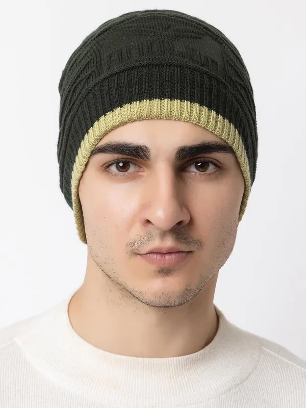 Woolen_Beanie_Skull_Cap_With_Fur