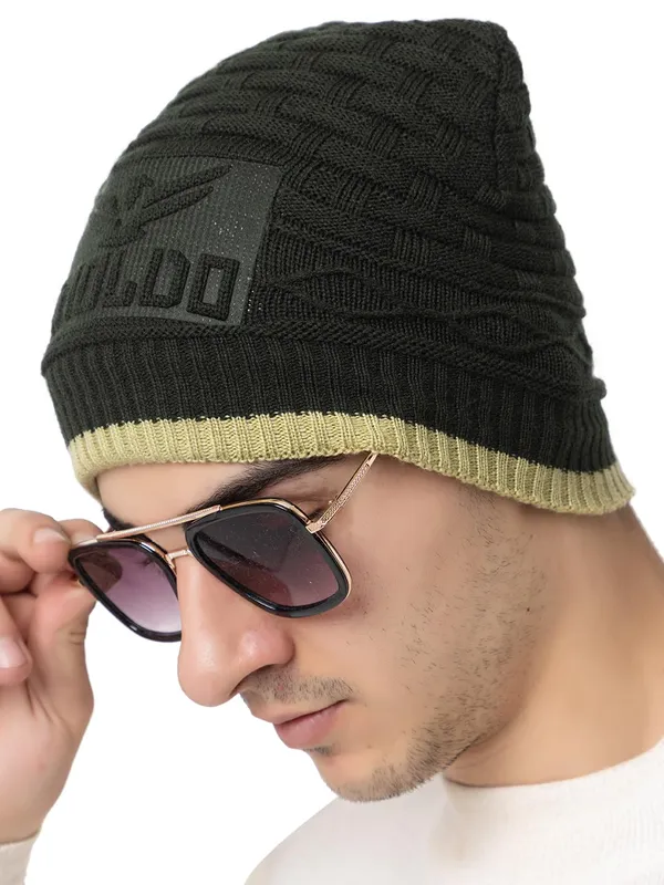 Woolen_Beanie_Skull_Cap_With_Fur