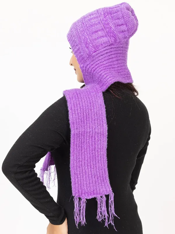 Women_Woolen_Muffler_Cap_With_Attached_Scarf