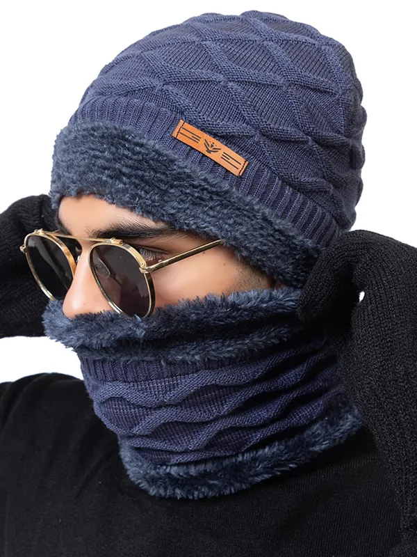 Beanie_And_Neck_Warmer_Set_With_Fur_Lining