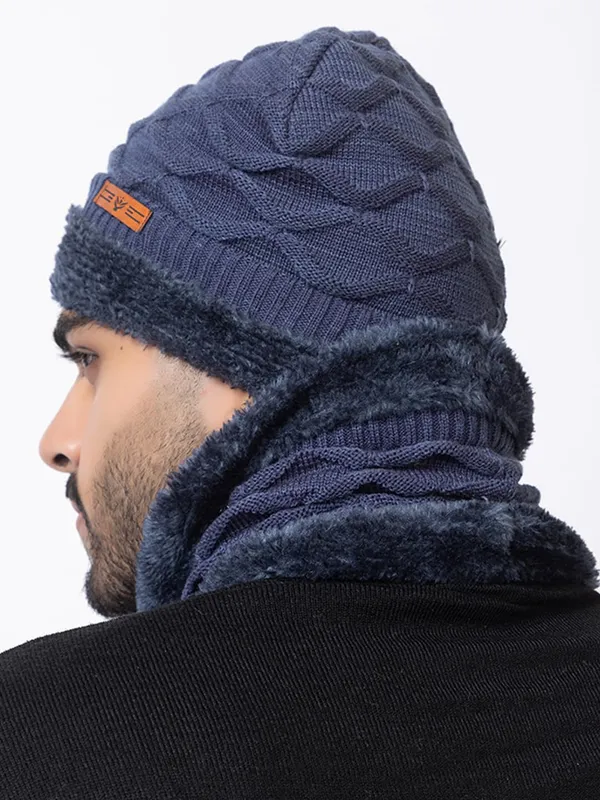 Winter_Beanie_And_Neck_Warmer_Set_With_Fur_Lining