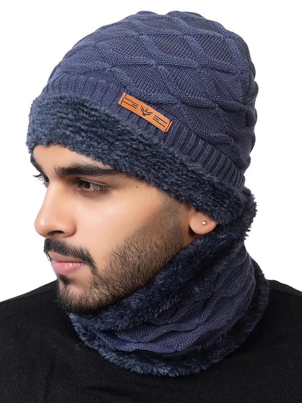 Winter_Beanie_And_Neck_Warmer_Set_With_Fur_Lining