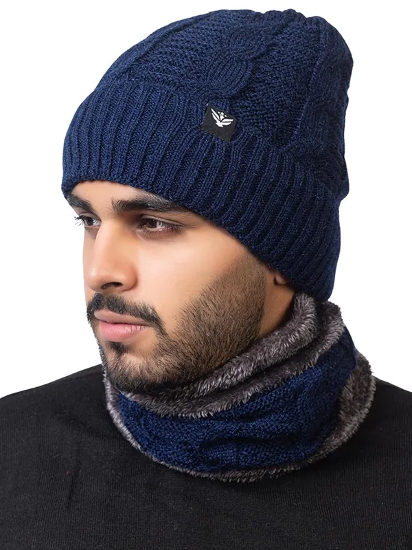 Woolen_Knit_Beanie_And_Neck_Warmer_Set_With_Fur_Lining